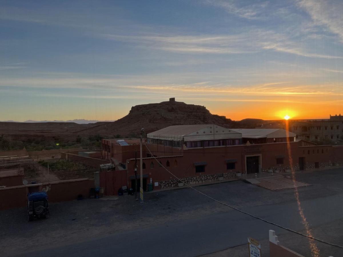 Etoile Filante D Or Hotel Ait Ben Haddou Bagian luar foto