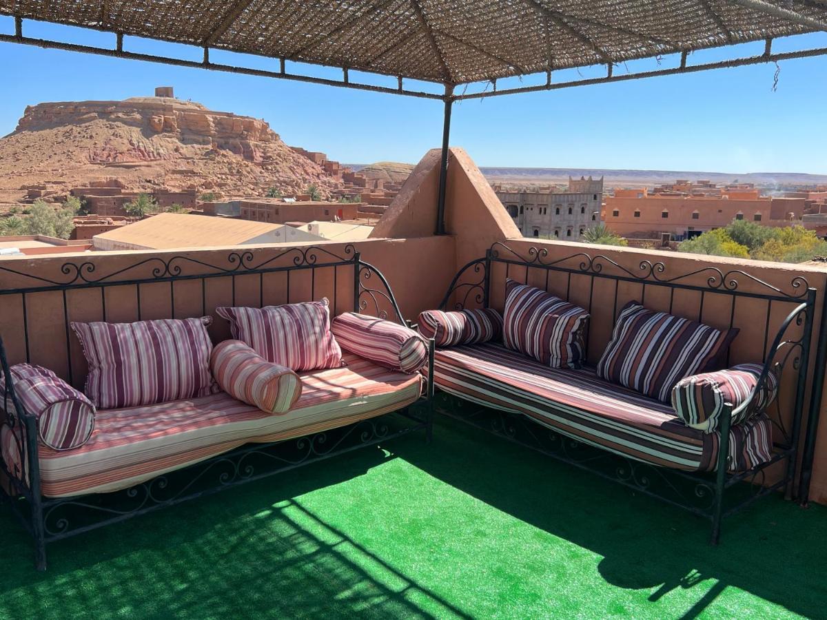 Etoile Filante D Or Hotel Ait Ben Haddou Bagian luar foto