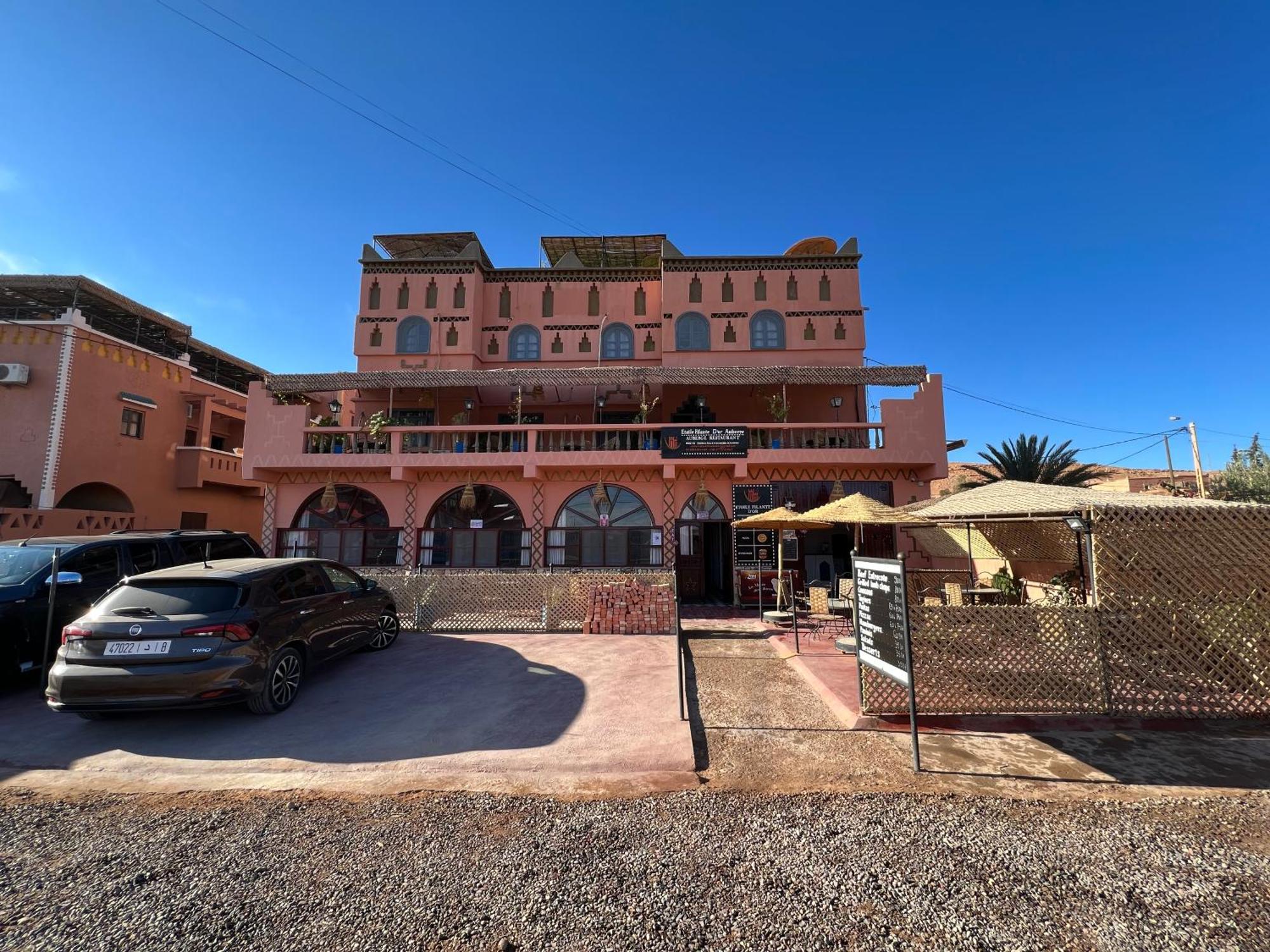 Etoile Filante D Or Hotel Ait Ben Haddou Bagian luar foto